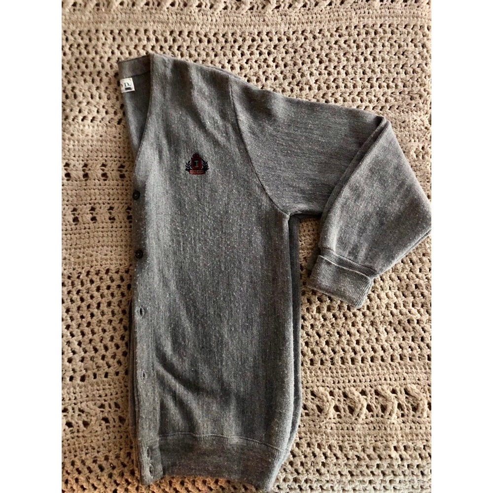 Preppy boyfriend cardigan from Izod